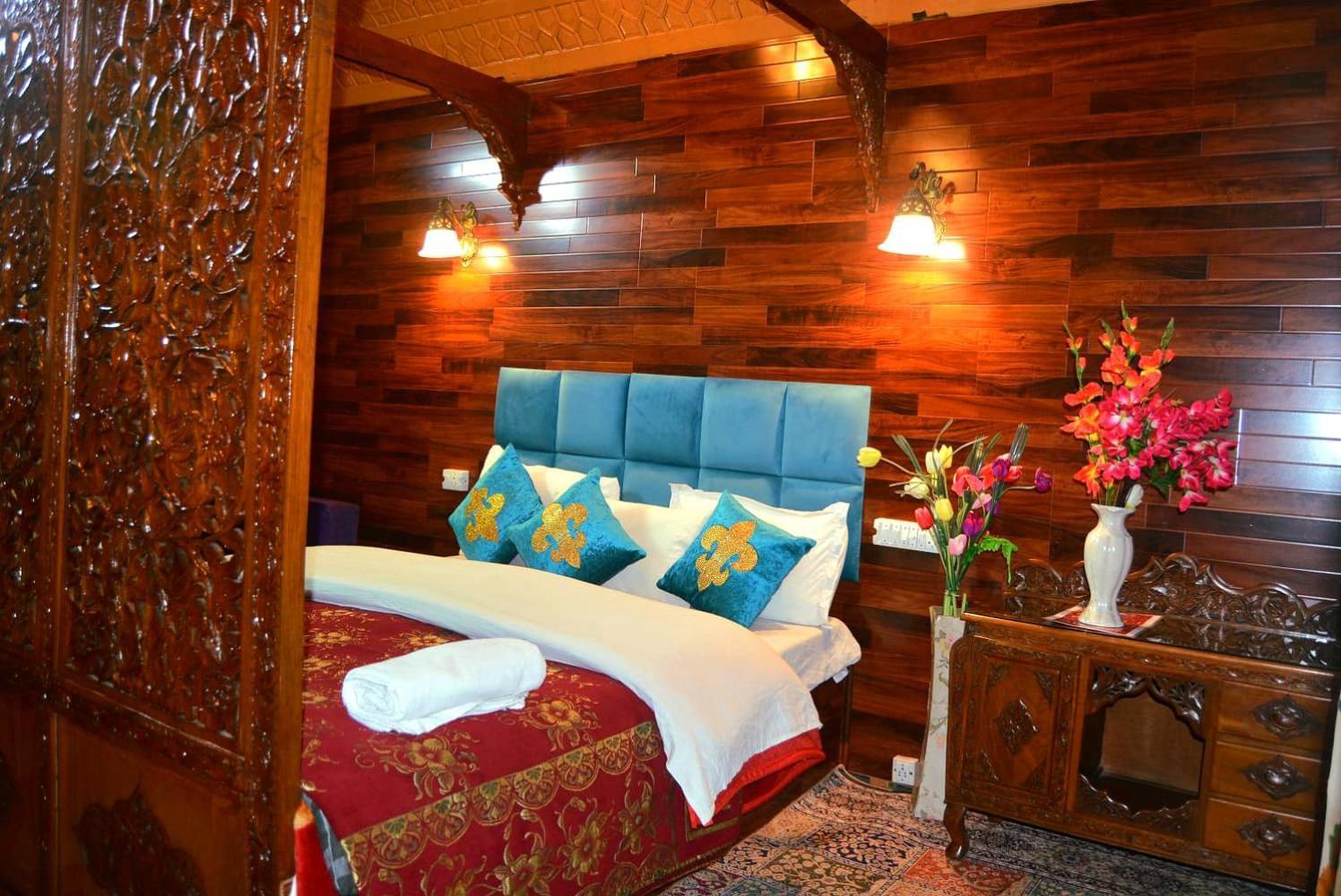 Heritage Amina Group Of Houseboats Hotel Srinagar  Luaran gambar